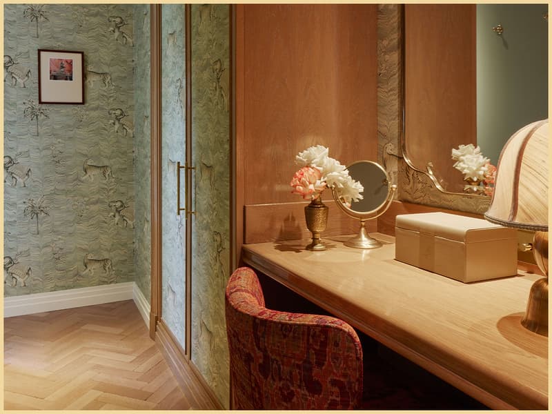 Vanity desk inside a Broadwick Suite at Broadwick Soho with animal printStay in a Broadwick Suite at Broadwick Soho, an official hotel partner of Frieze London 2026, featuring a beautifully detailed vanity desk, bespoke  wallpaper and warm wood detailing.